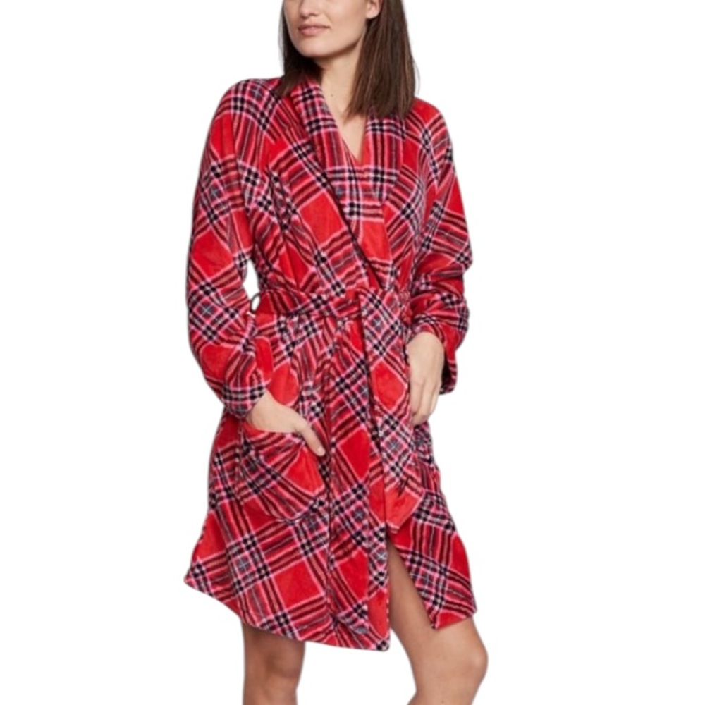 PINK Victoria's Secret Cozy Short Plush Bath Robe Red plaid XS/S